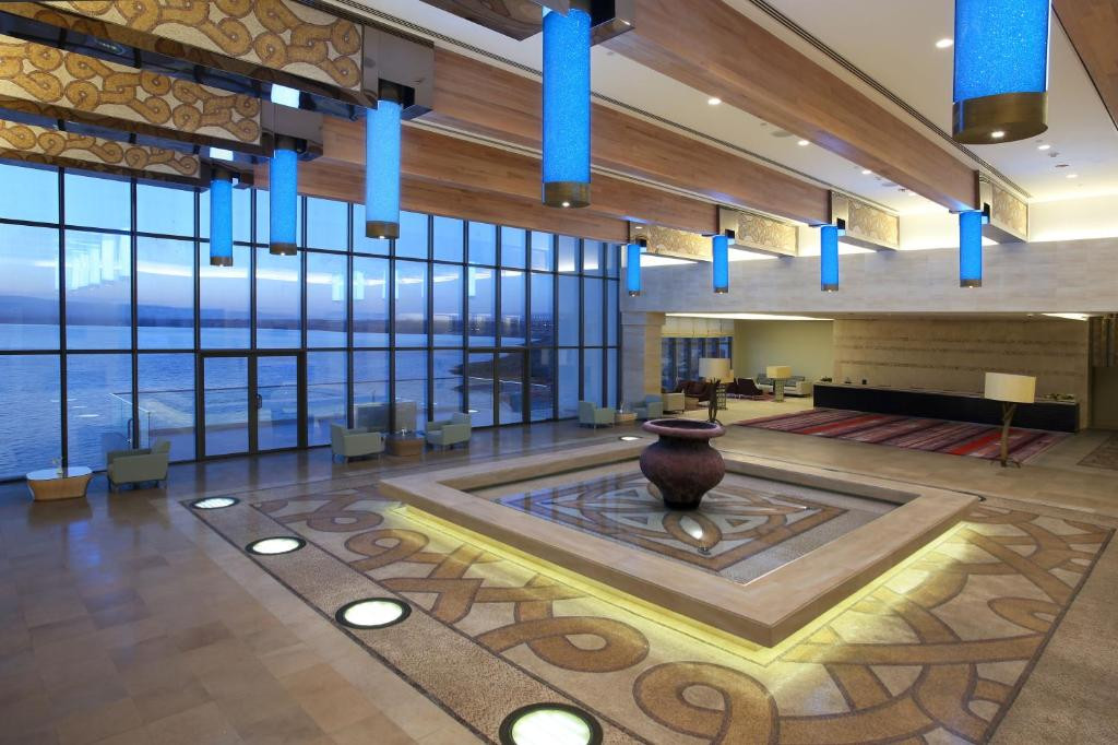 فندق هيلتون البحر الميت (أفضل الخدمات والمرافق 2023)