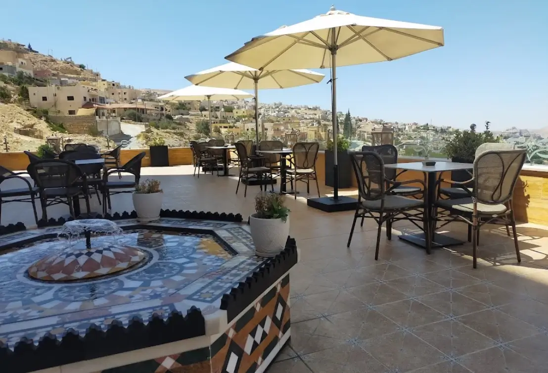 مقهى خارجي في Petra Canyon Hotel ٤ نجوم
